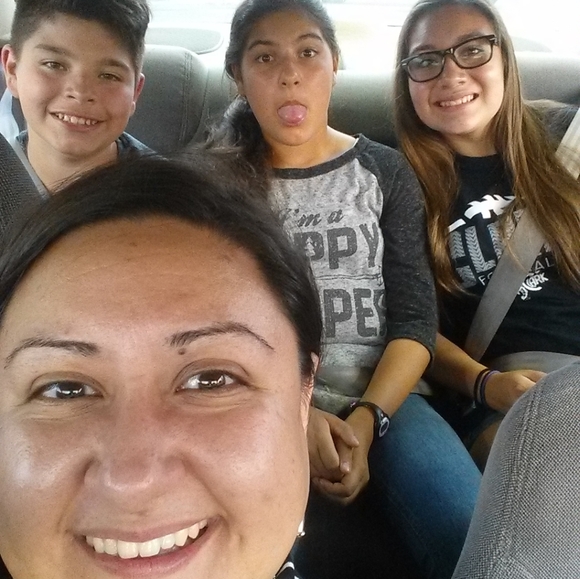 Meet Your Posher! - Picture 7 of 16